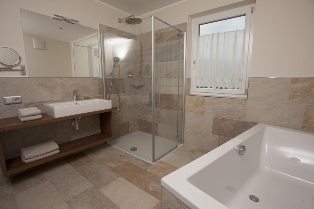 Apartmenthaus Gruberhof เชนนา ภายนอก รูปภาพ
